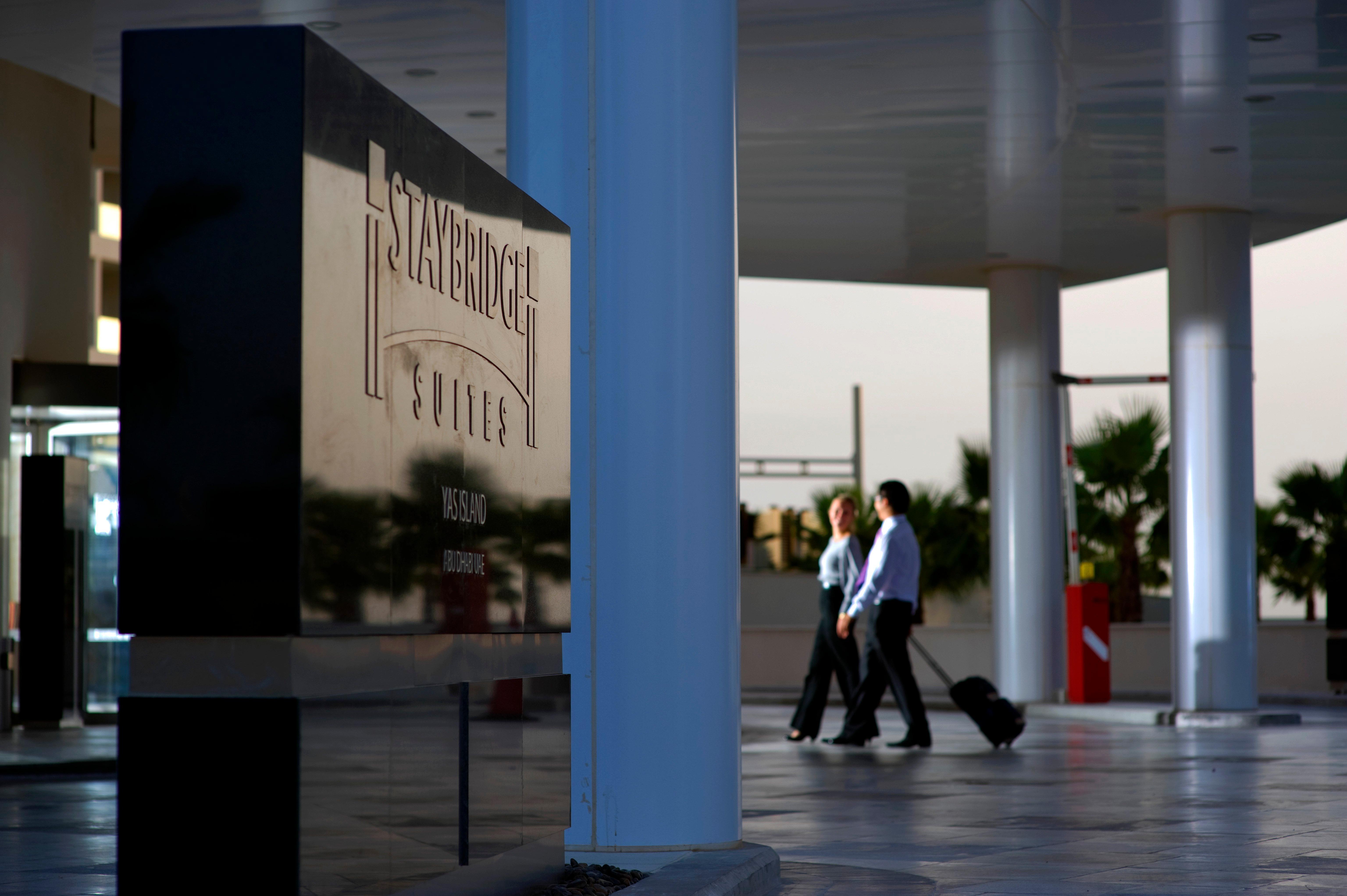 Staybridge Suites Yas Island Abu Dhabi By Ihg Esterno foto
