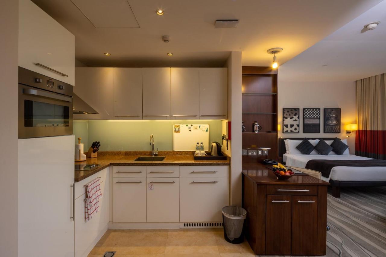 Staybridge Suites Yas Island Abu Dhabi By Ihg Esterno foto