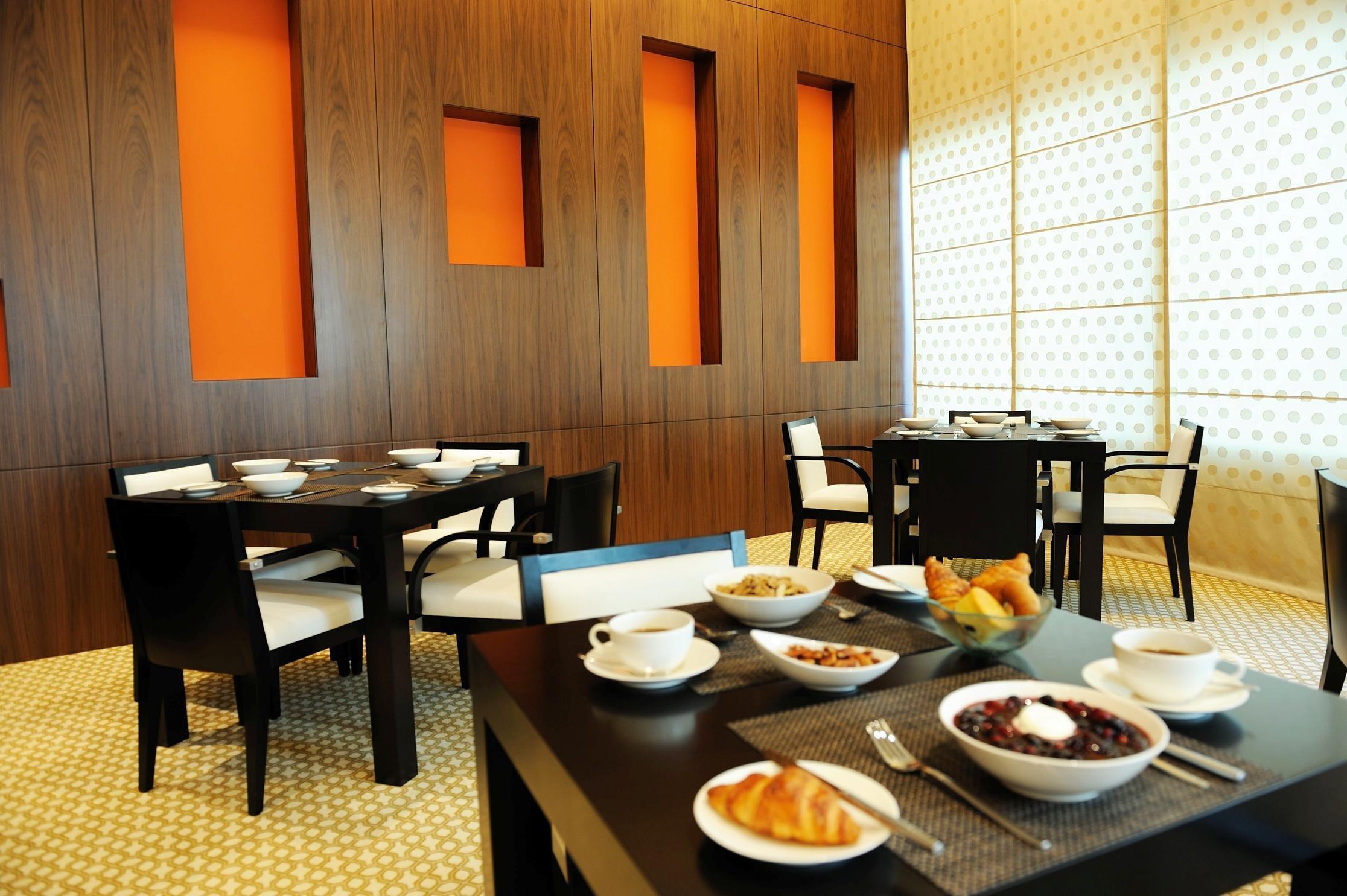 Staybridge Suites Yas Island Abu Dhabi By Ihg Ristorante foto