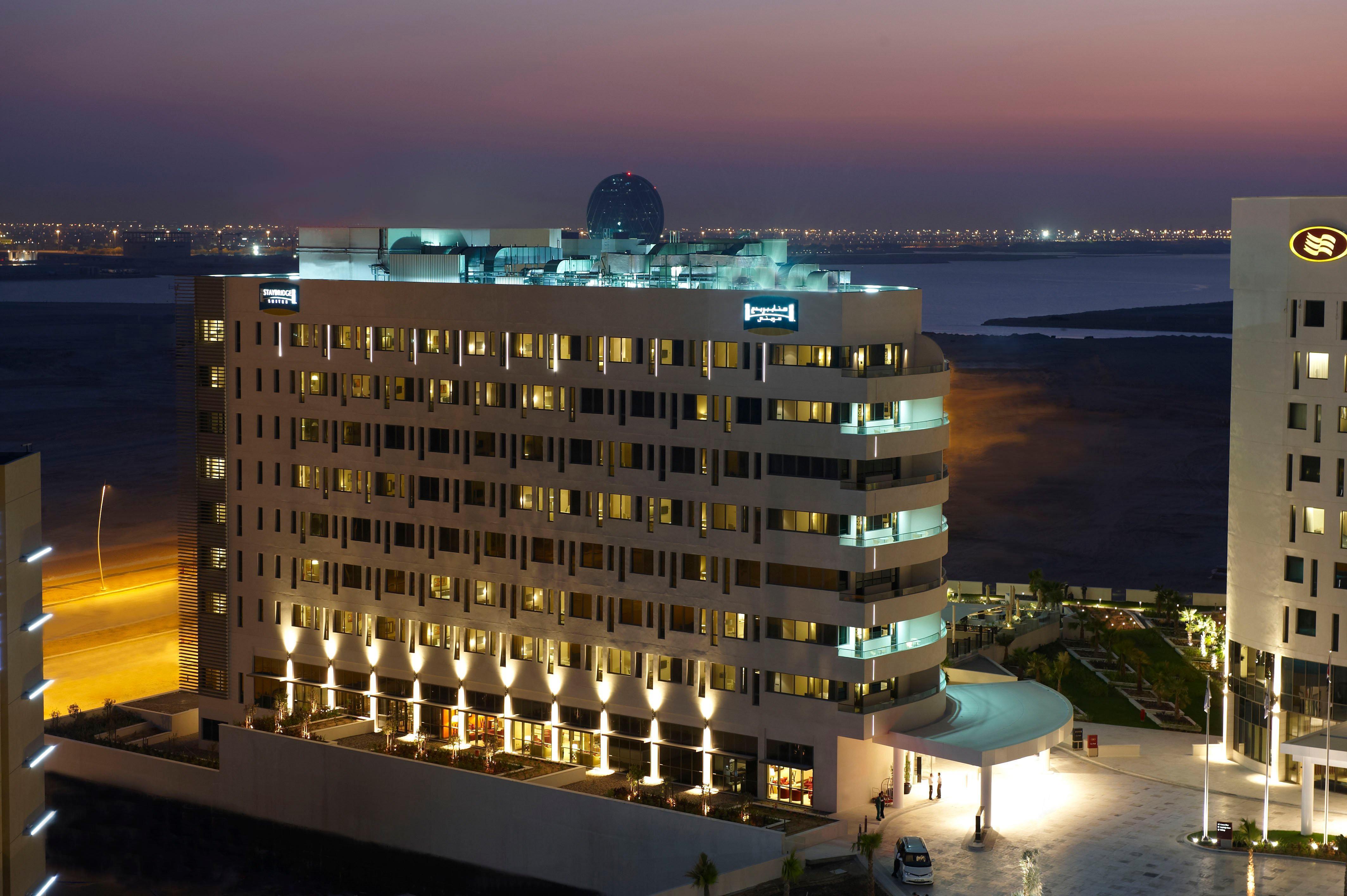 Staybridge Suites Yas Island Abu Dhabi By Ihg Esterno foto